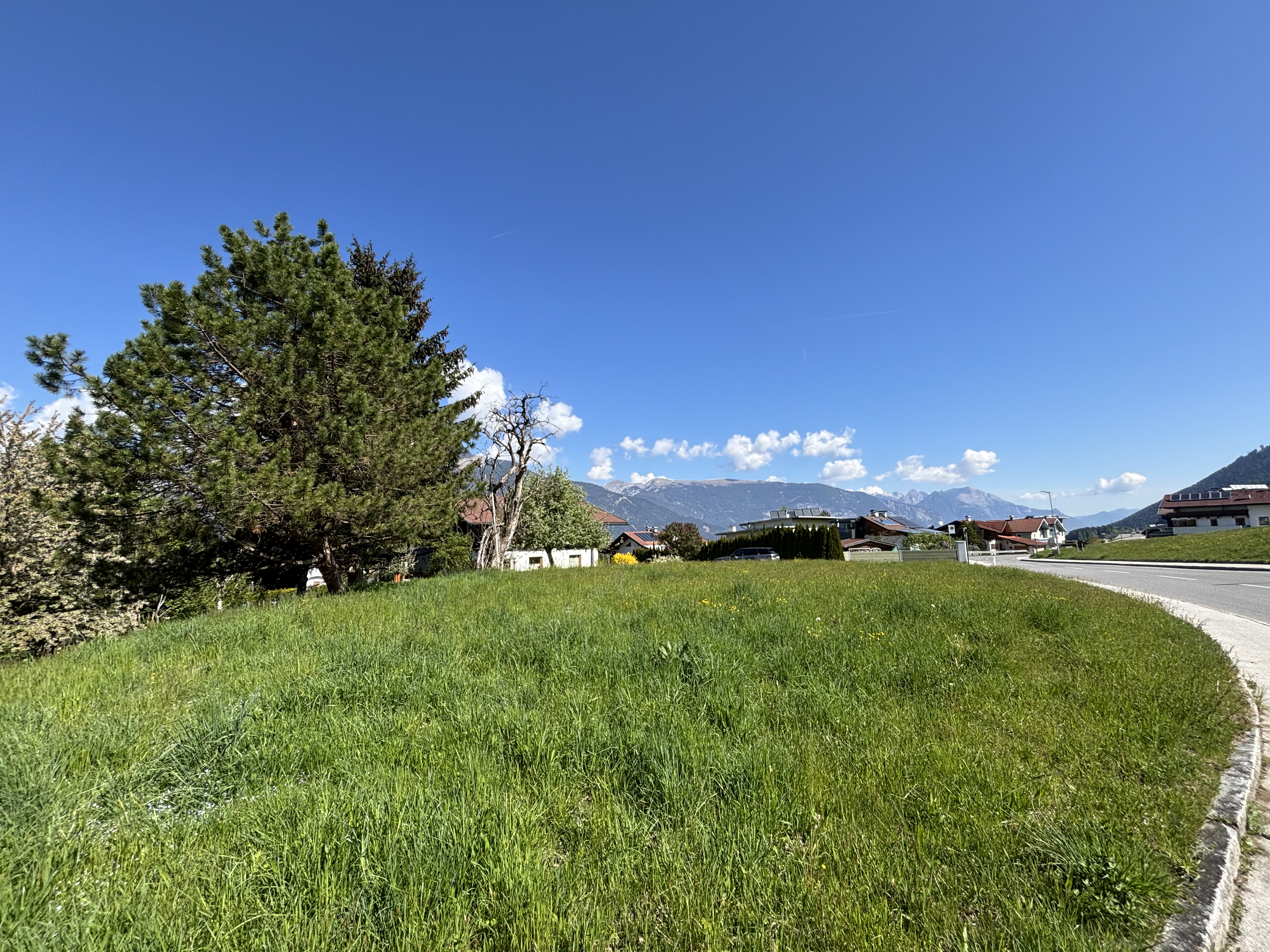 Ca. 1000 Quadratmeter groes Baugrundstck in Weerberg! /  / 6133 Weerberg / Bild 1