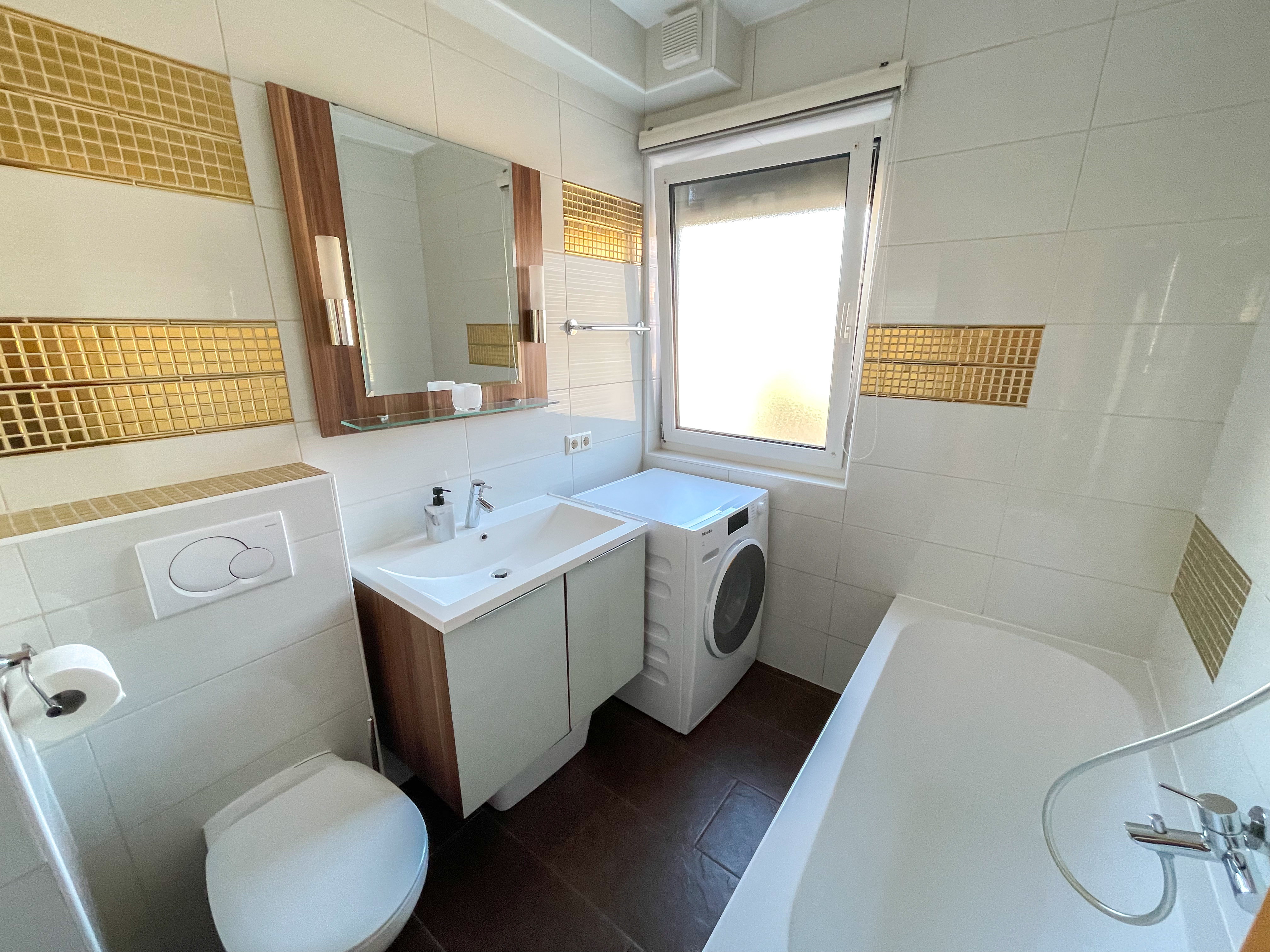 WG taugliche 3 Zimmer Wohnung mit Weitblick /  / 6020 Innsbruck / Bild 3