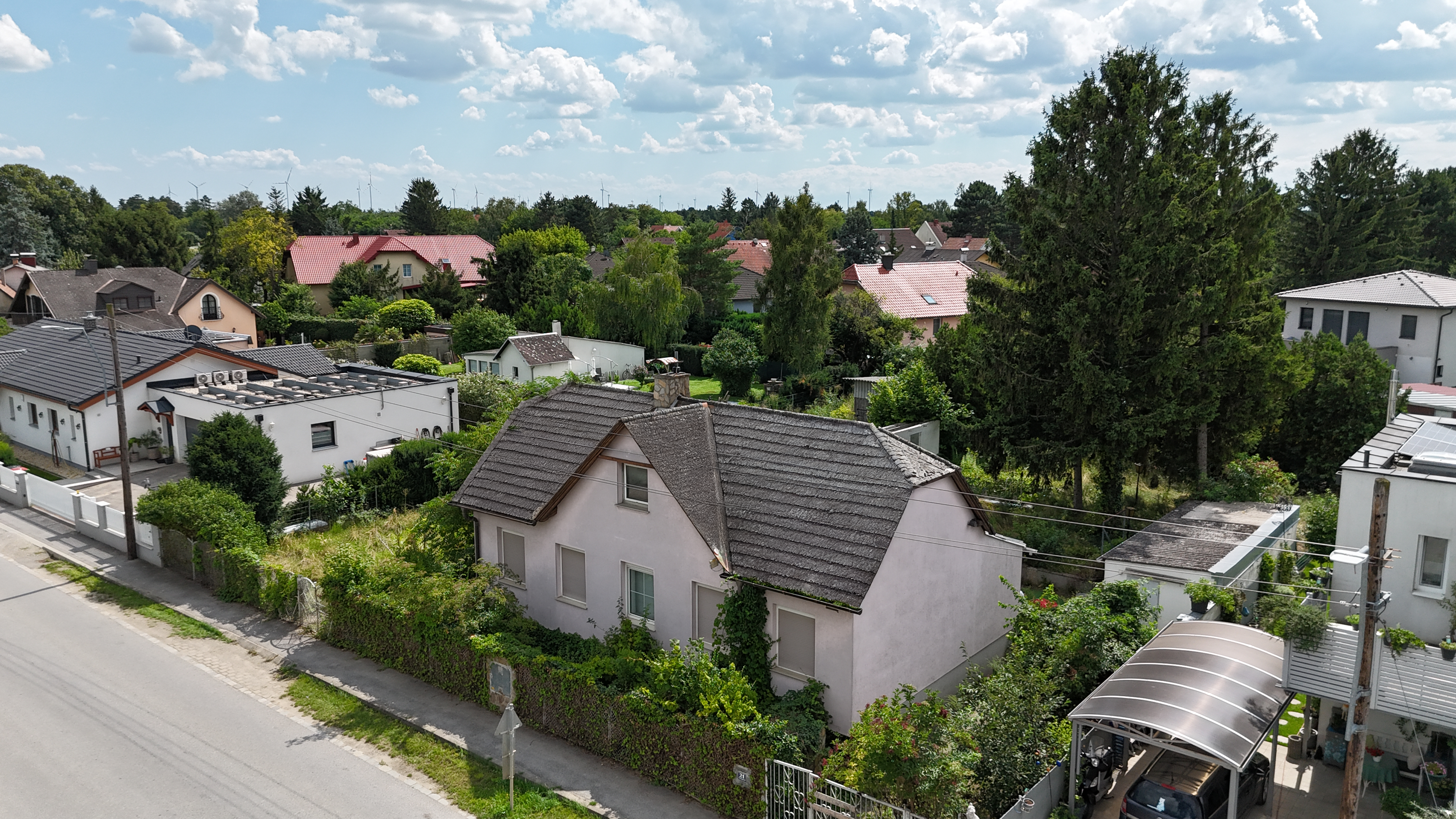 Vielseitige Mglichkeiten: Sanierung, Neubau, Teilung I Leben im Grnen & doch super Anbindung I  /  / 2231 Strasshof an der Nordbahn / Bild 1