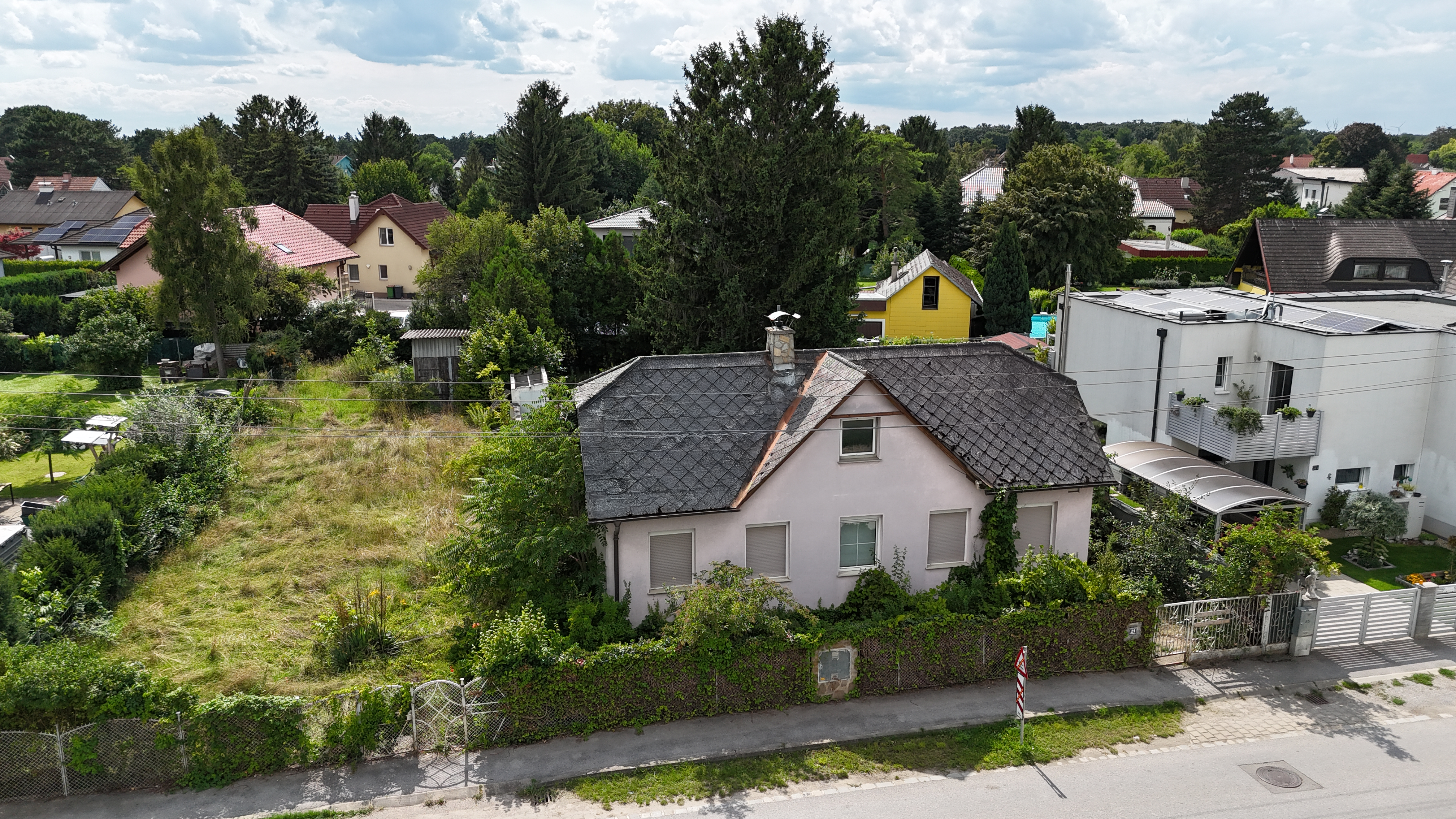 Vielseitige Mglichkeiten: Sanierung, Neubau, Teilung I Leben im Grnen & doch super Anbindung I 