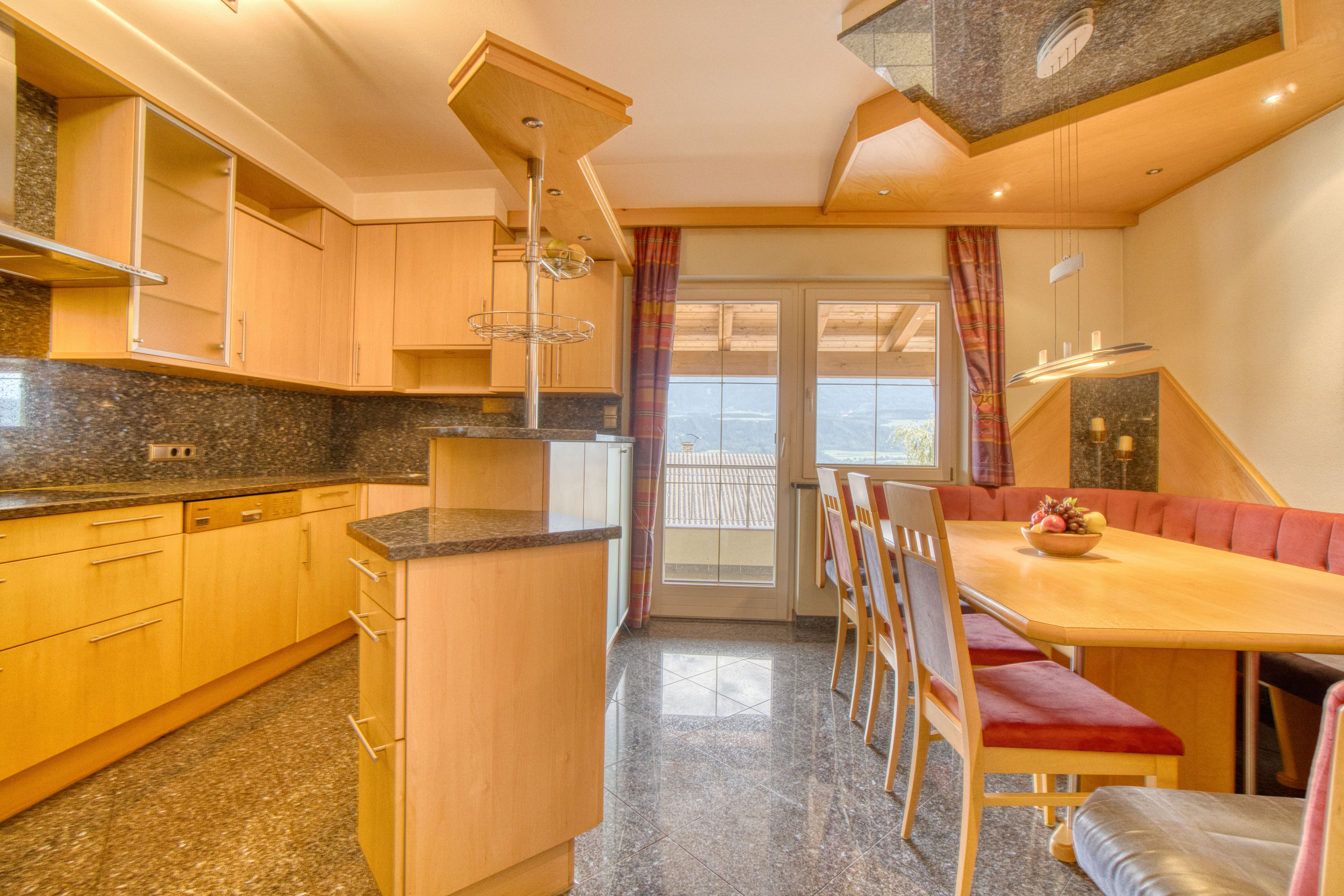 4-Zimmer Familientraum in unverbaubarer Aussichtslage /  / 6065 Thaur / Bild 9