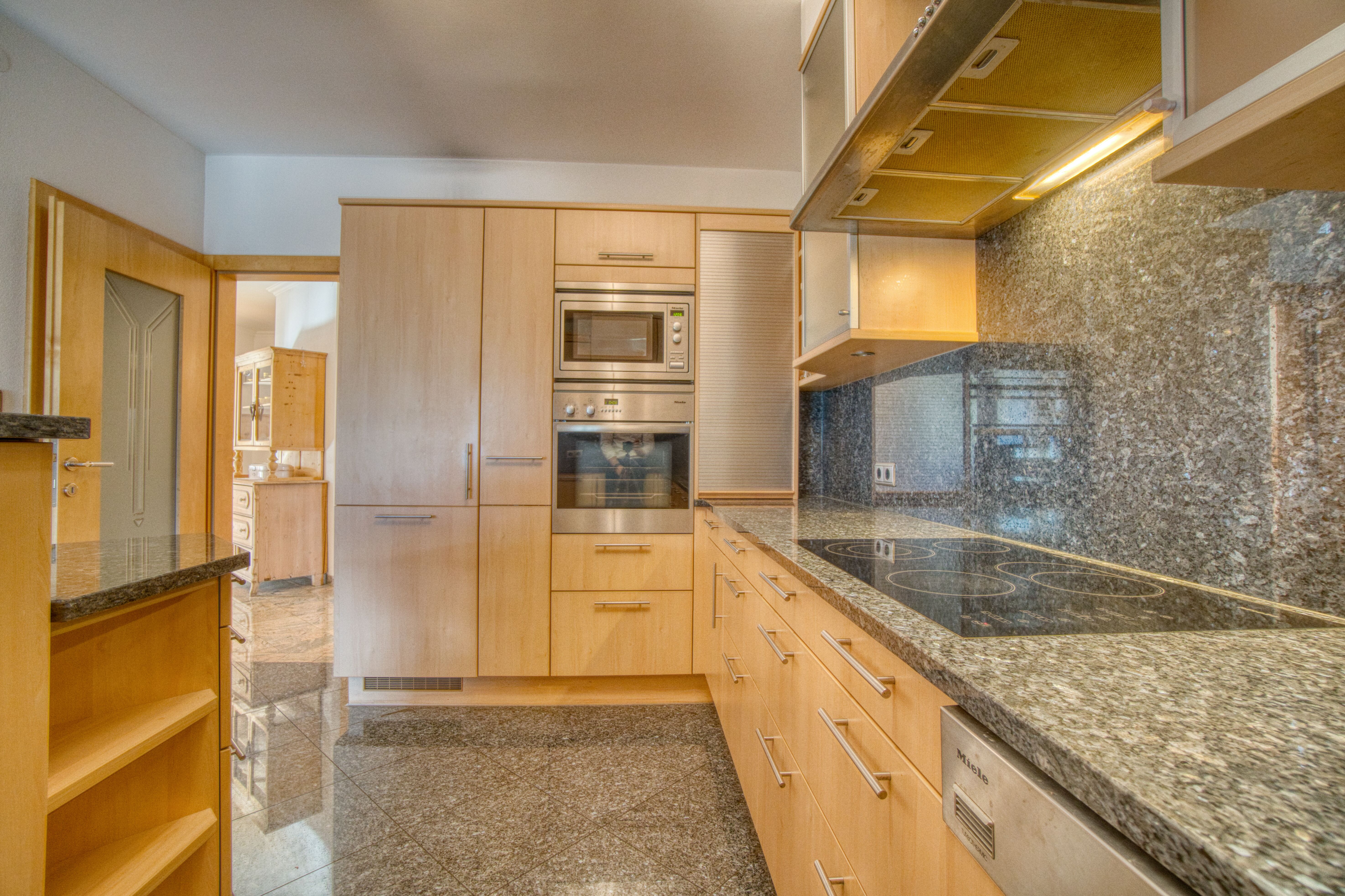 4-Zimmer Familientraum in unverbaubarer Aussichtslage /  / 6065 Thaur / Bild 0