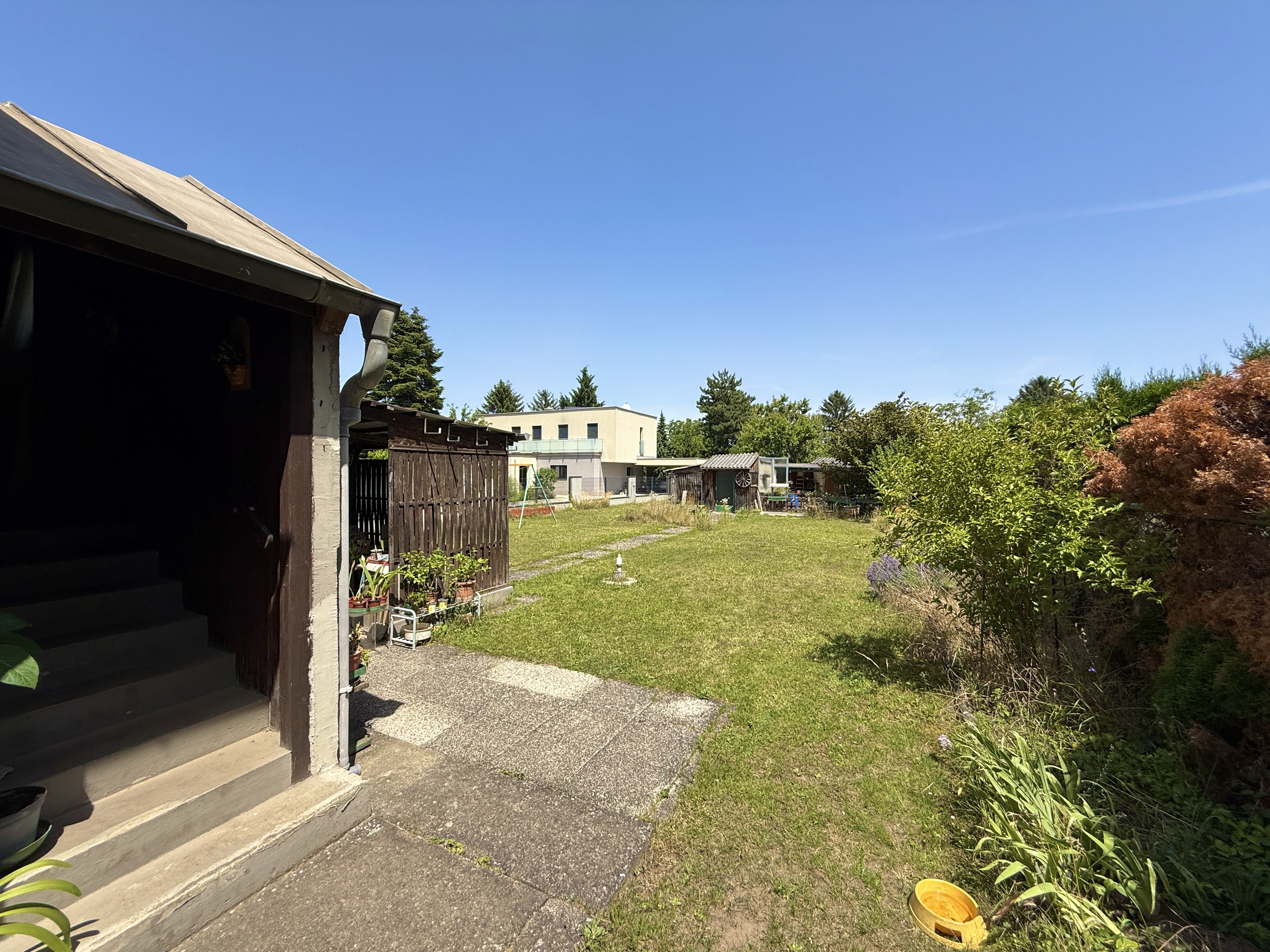 1156 m2 Baugrund mit Potenzial I Lndlich ruhige Lage I Nahe S- Bahn direkt nach Wien I Nahversorger fulufig erreichbar