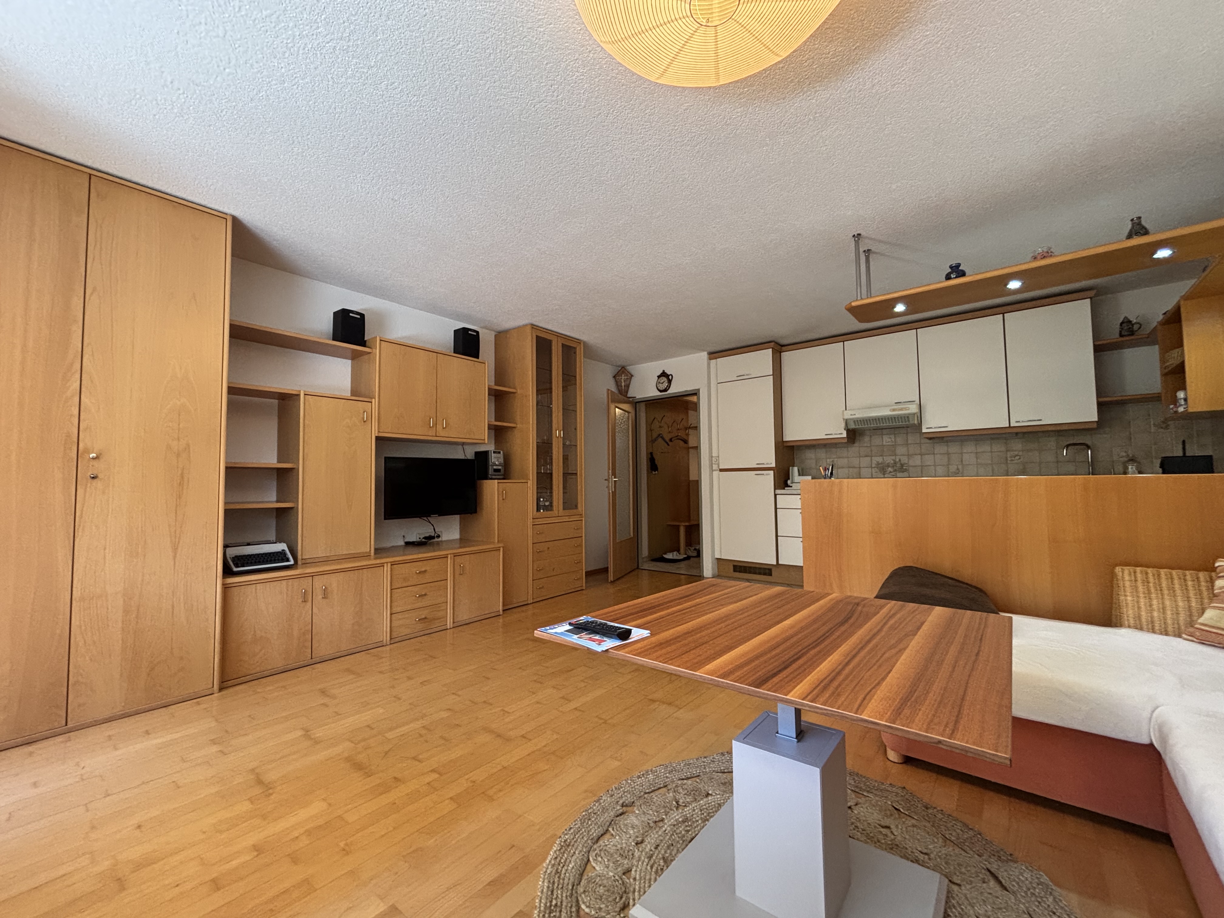 Wohnung mit tollem Grundriss und guter Anbindung! /  / 6176 Vls / Bild 1