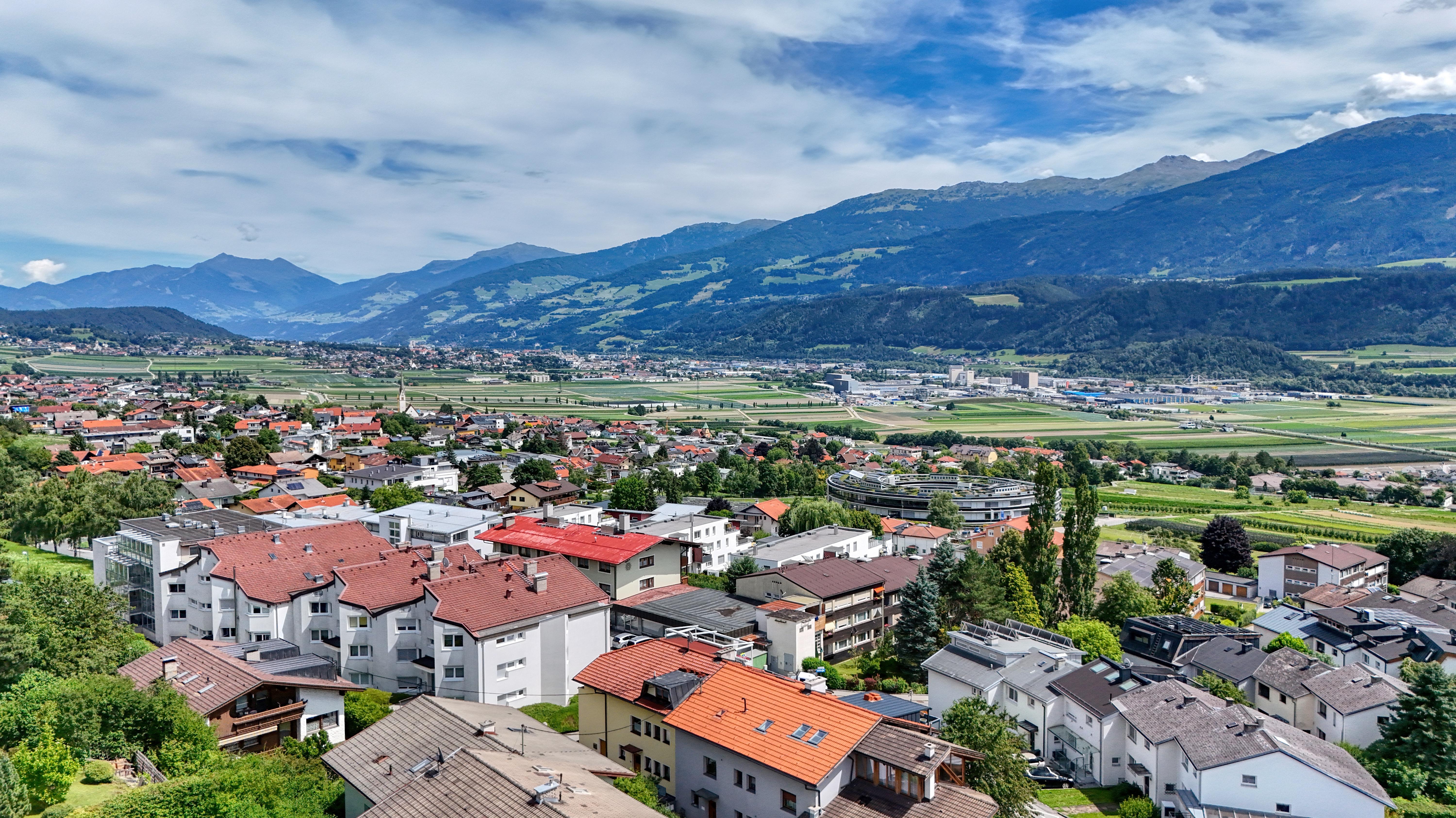 Baugrundstck mit Mischgebietswidmung und uerst attraktiver Baumassendichte! /  / 6063 Rum / Bild 3