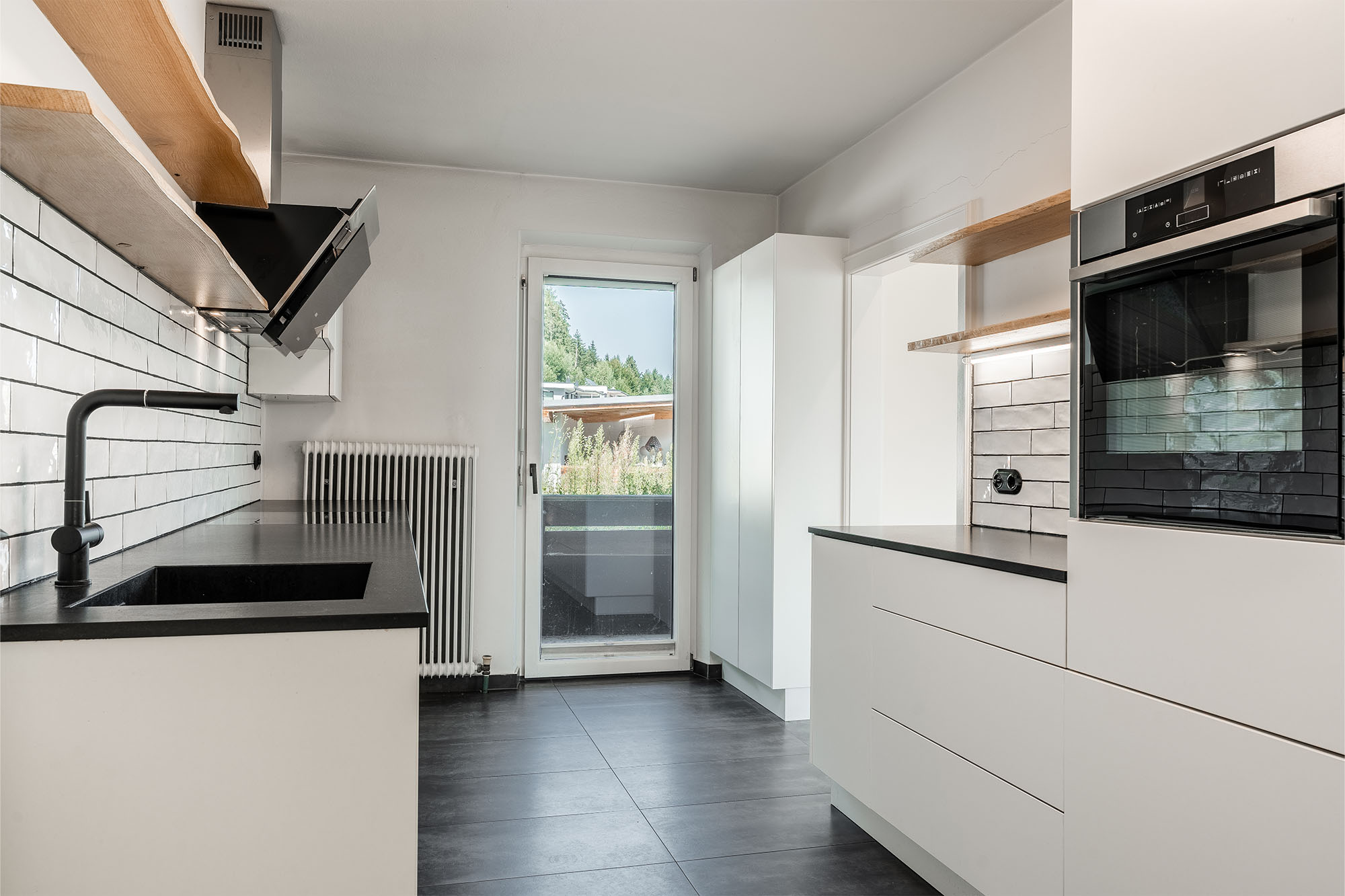 Lage, Lage, Lage! Perfekt gelegener Bungalow mit traumhaftem Ausblick! /  / 6122 Fritzens / Bild 1