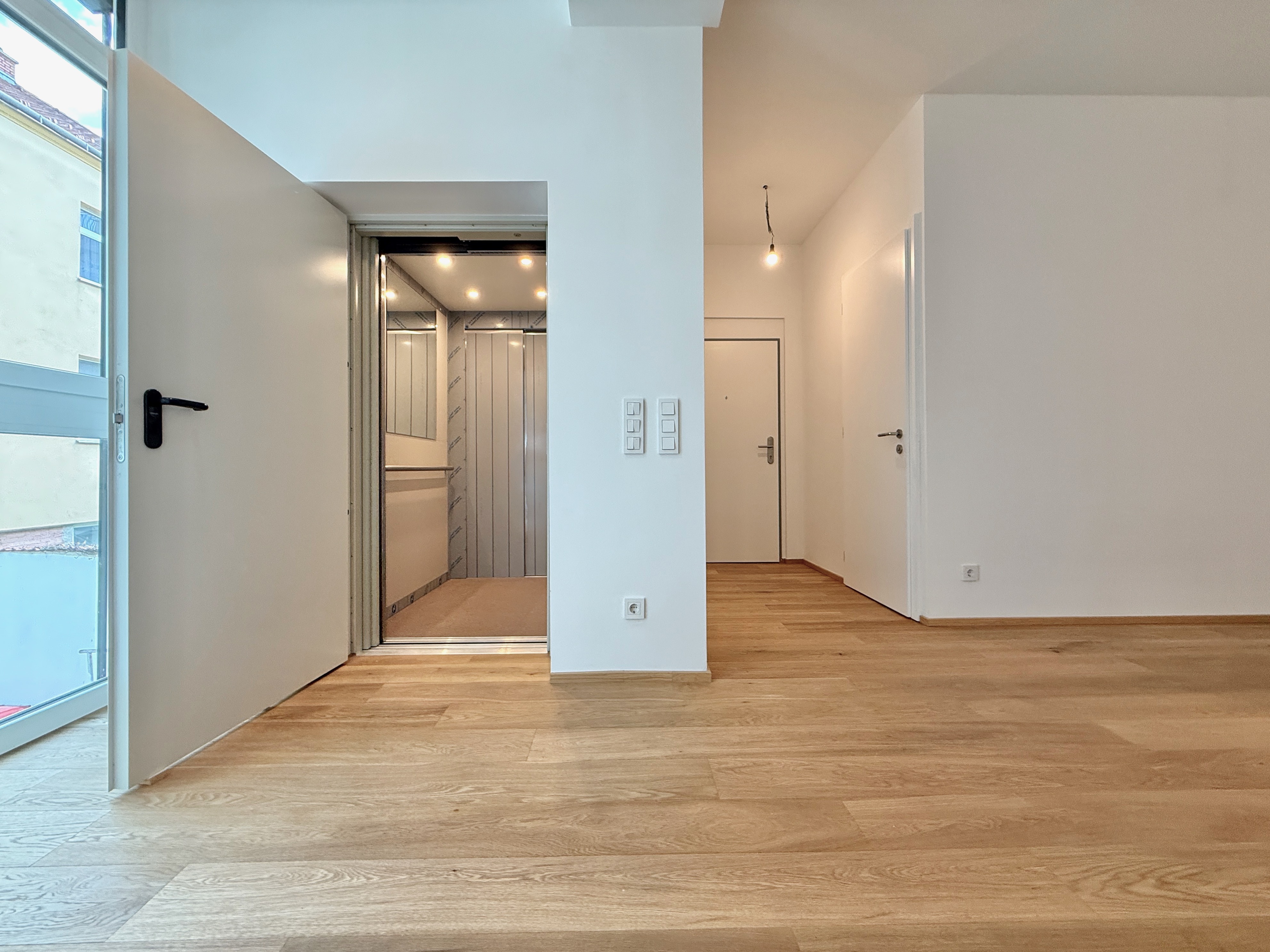 Adventsaktion - MAKLERPROVISION SPAREN I Balkon I Luftwrmepumpe + Fubodenheizung I ruhige Innenhoflage I eigener Liftzugang /  / 1160 Wien / Bild 2