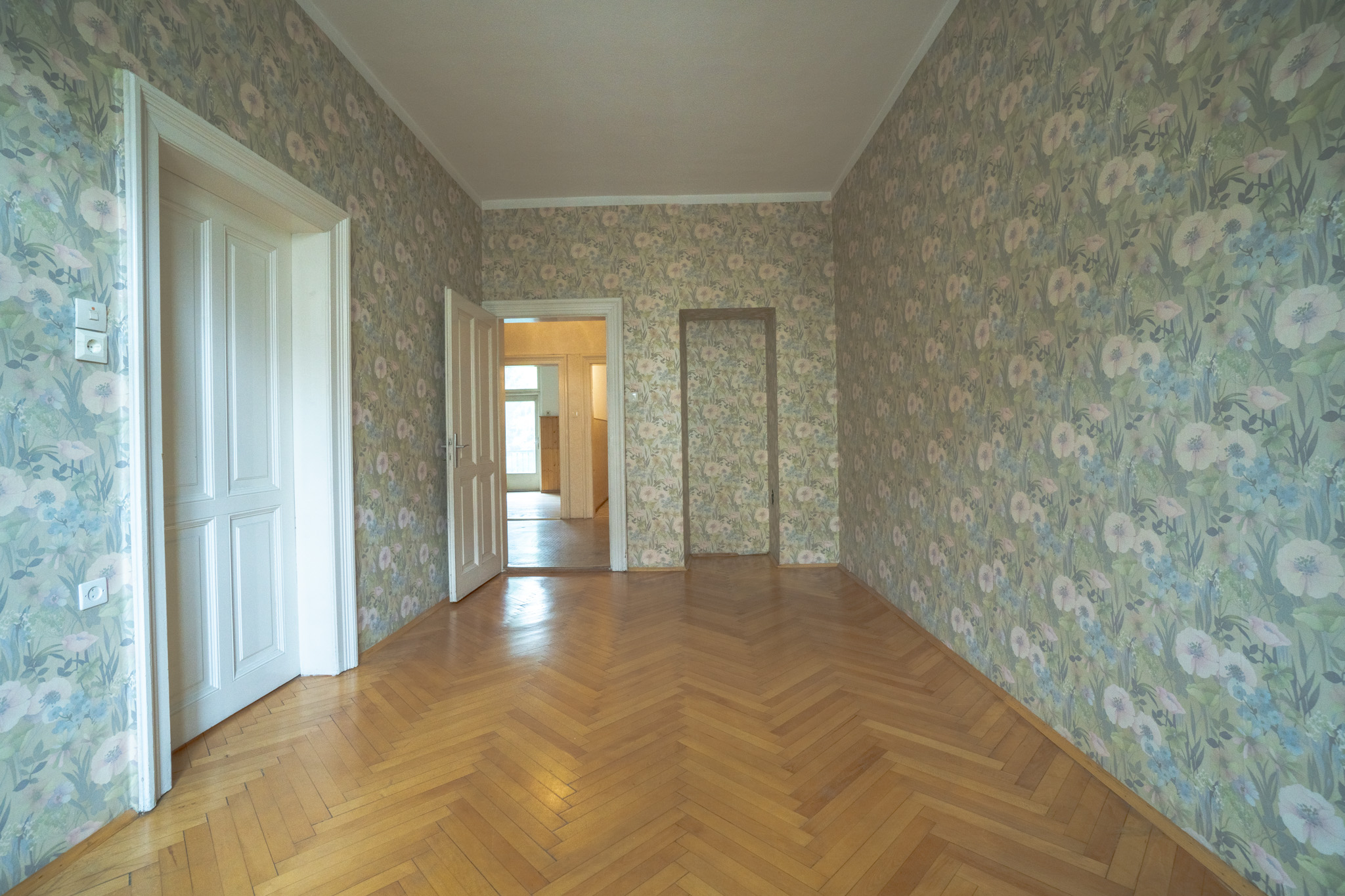 Sanierungsbedrftige 2-Zimmer-Wohnung in Saggen mit Entwicklungspotenzial /  / 6020 Innsbruck / Bild 3