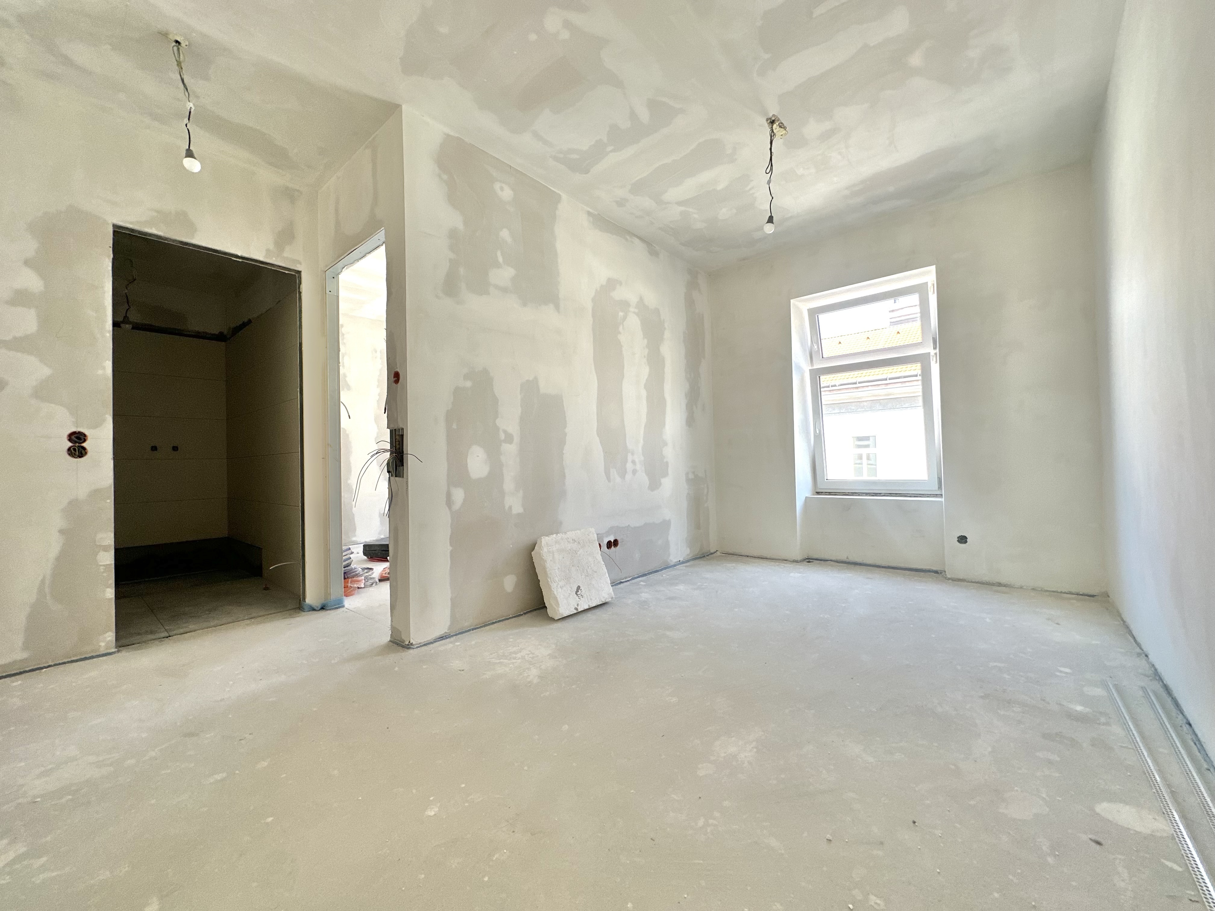 Erstbezug sanierter Altbau in Fertigstellung I ruhige hofseitige Loggia I Luftwrmepumpe I Fubodenheizung I Schlsselfertig. /  / 1160 Wien / Bild 1