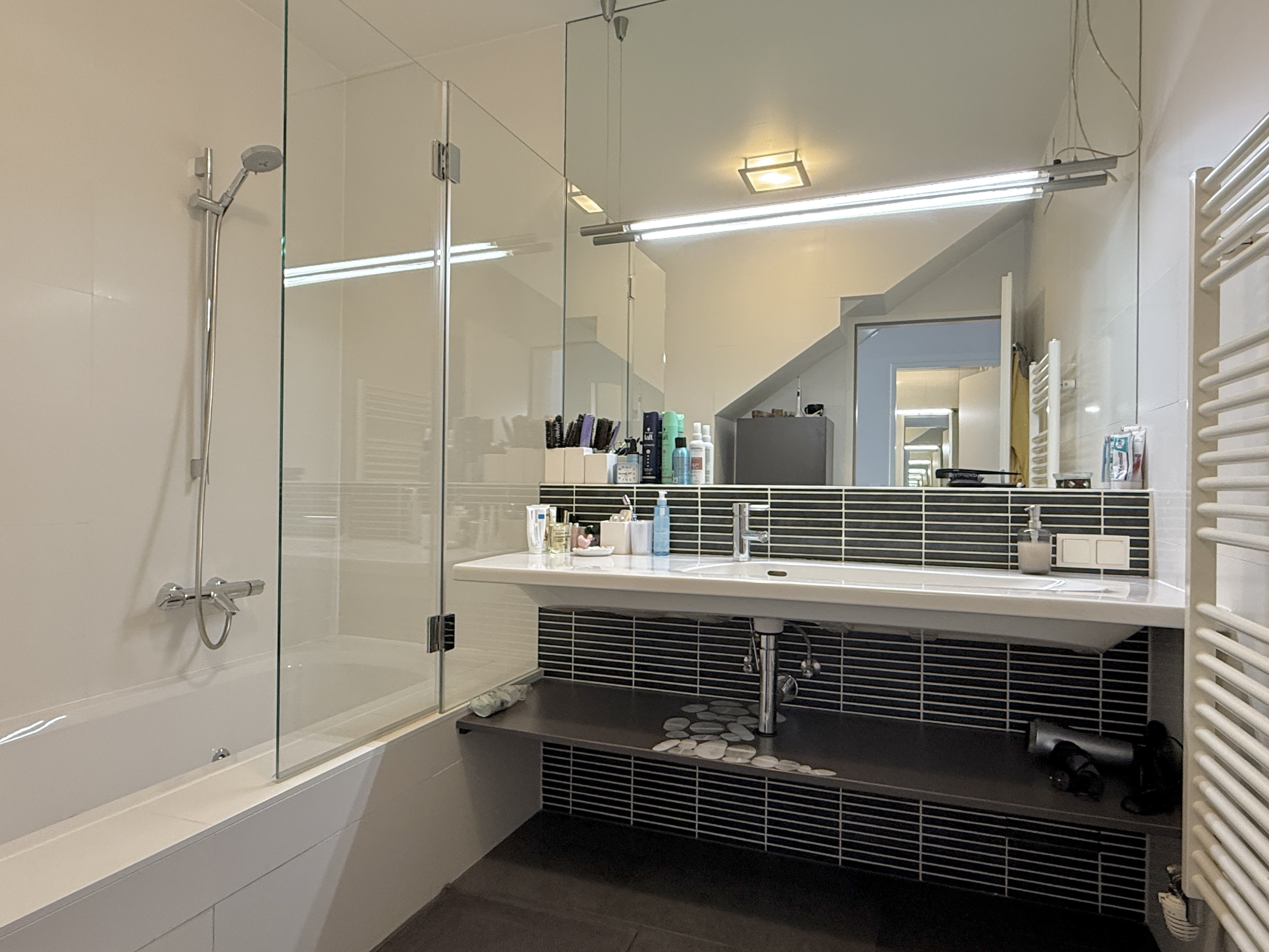 Grner Dachgarten mit Blick ber Wien I exklusive DG - Wohnung I Grozgige Fensterflchen mit Rolllden I Klimaanlage /  / 1040 Wien / Bild 9