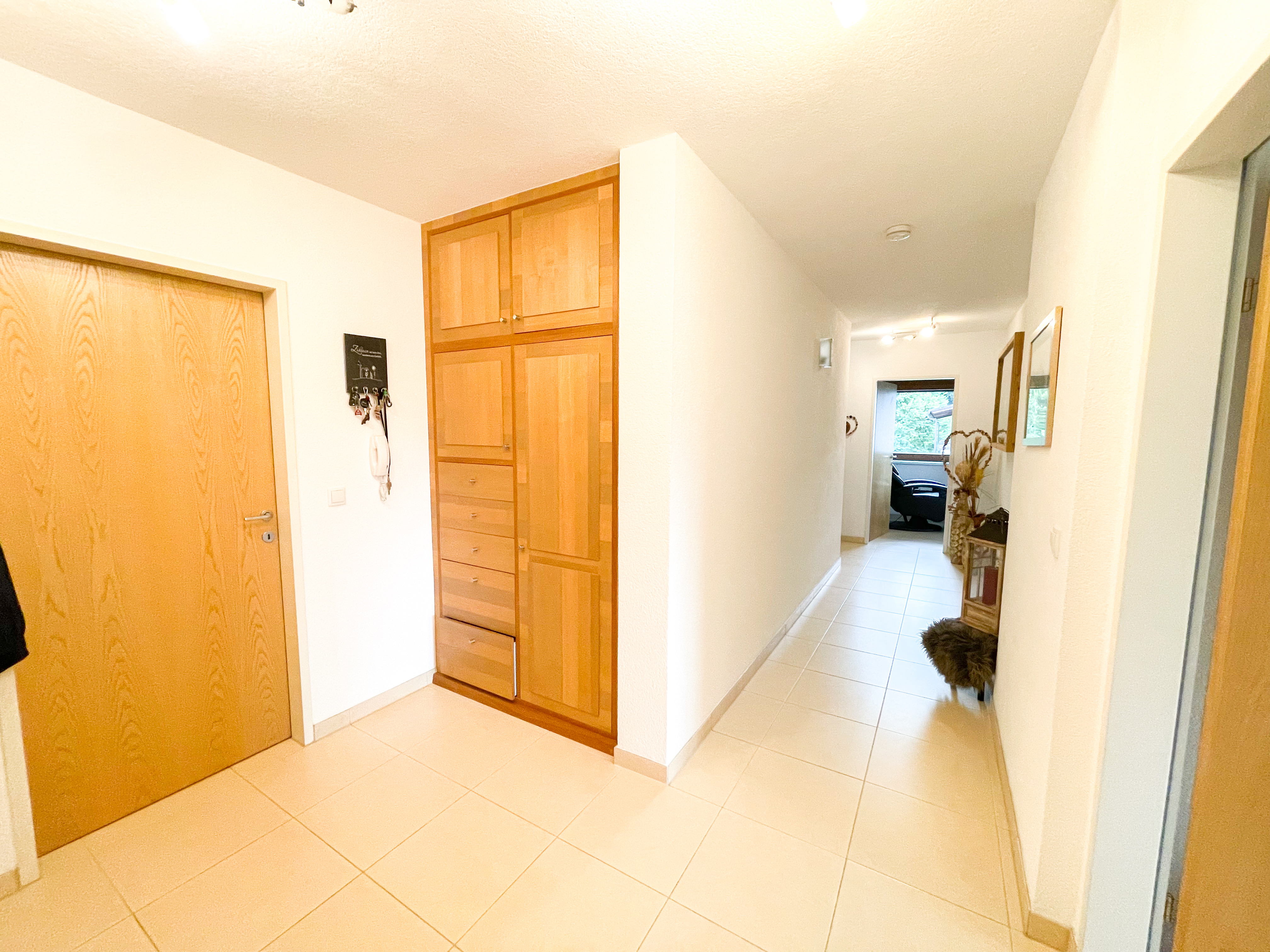 Familientraum 4-Zimmer-Wohnung in absoluter Ruhelage /  / 6322 Kirchbichl / Bild 2