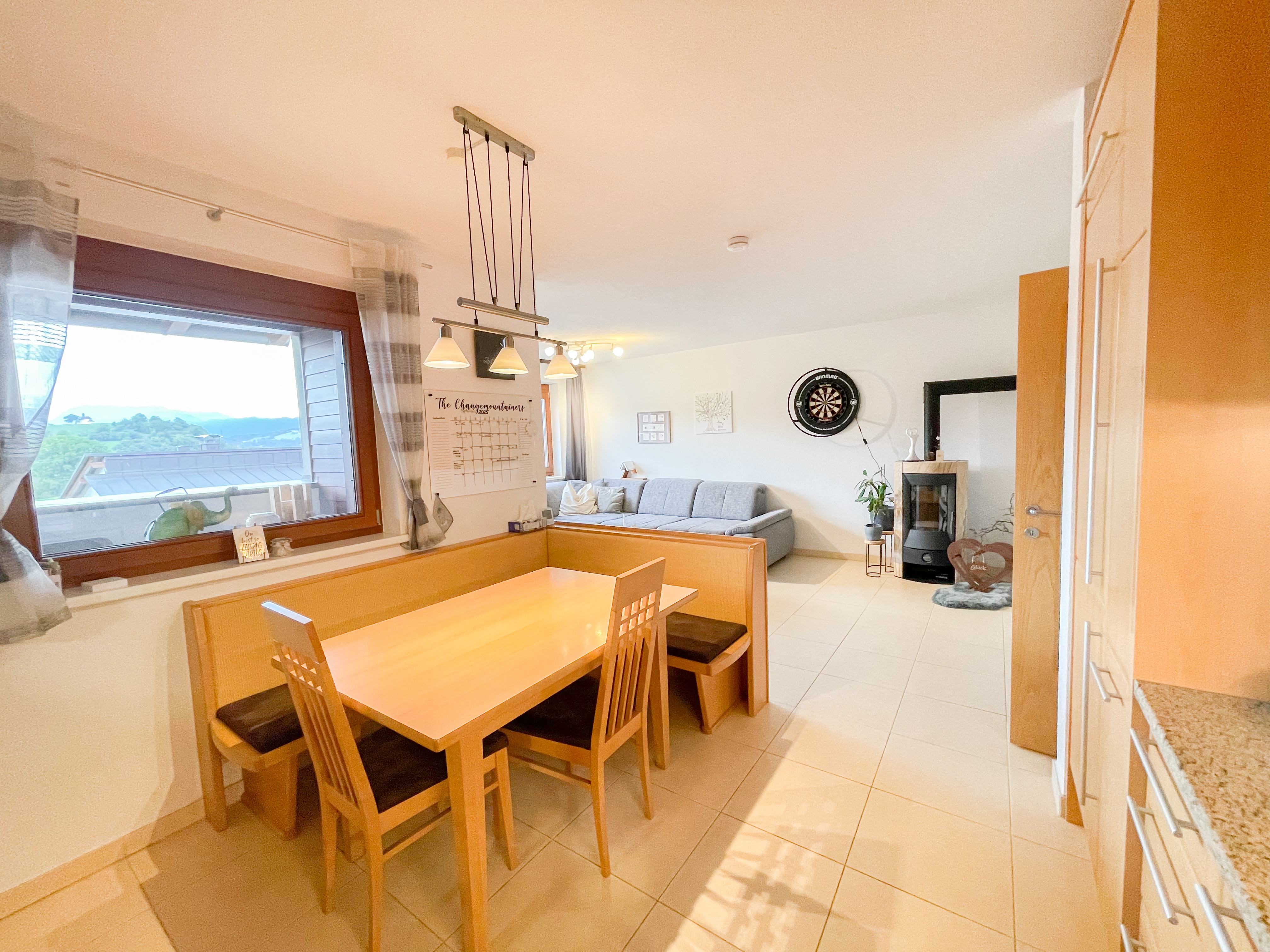 Familientraum 4-Zimmer-Wohnung in absoluter Ruhelage /  / 6322 Kirchbichl / Bild 3